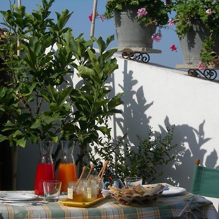 Piazza San Pantaleo Bed & Breakfast Sorso Eksteriør bilde